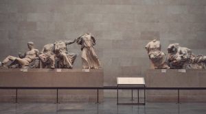 Βρετανικό Μουσείο: Λονδίνο και Αθήνα συνεργάζονται για «win – win» συμφωνία για τα Γλυπτά του Παρθενώνα