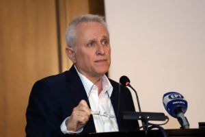 Ραγκούσης: Μια στο καρφί και μια στο πέταλο σε θέματα δικαιοσύνης και Πολάκη