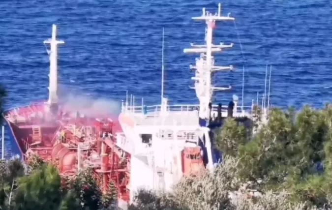 Πυρκαγιά στην πλώρη δεξαμενόπλοιου στη Σάμο – Δεν κινδύνευσε το πλήρωμα