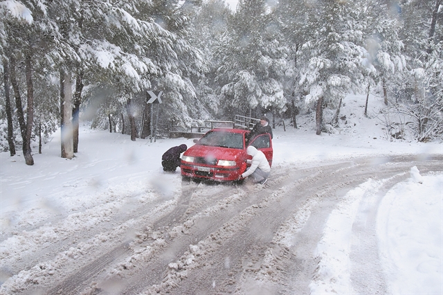 Επελαύνει η κακοκαιρία «Μπάρμπαρα»