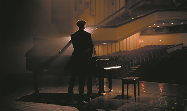 Ενα πρόγραμμα για σολίστ ετών 25