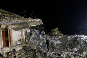 Τουρκία: Τρεις άνθρωποι, μεταξύ των οποίων ένα παιδί, ανασύρθηκαν ζωντανοί από τα ερείπια 296 ώρες μετά τον σεισμό