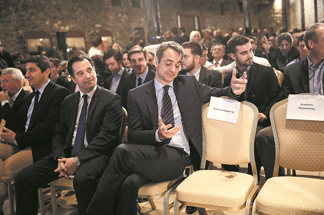 Ωδή στο πελατειακό κράτος