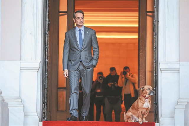 Το προεκλογικό παρασκήνιο στην Πειραιώς 62