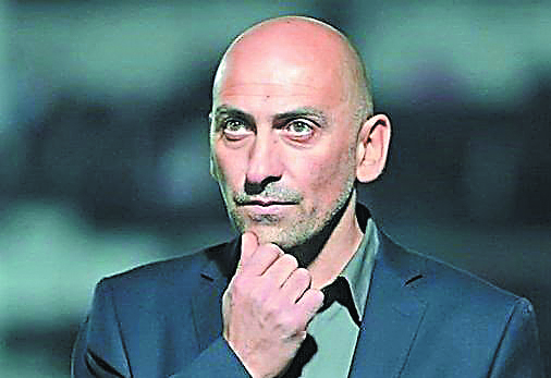 «Το αυτοκίνητο κουνιόταν σαν καράβι στη θάλασσα»