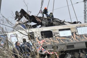 Τέμπη: Καταγγελία από εργαζόμενη για «χαλαρό κλίμα με μουσικούλα» στο σταθμαρχείο της Λάρισας