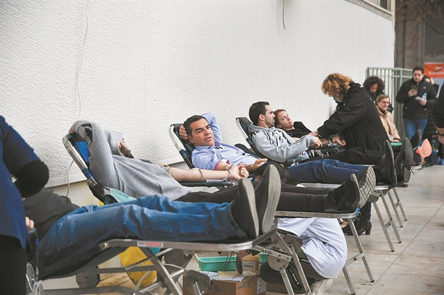 Οι τραγωδίες ενισχύουν τη «διπλωματία των λαών»…