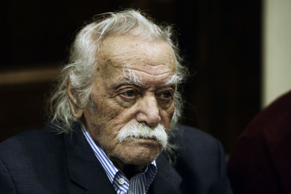 Η ΓΣΕΕ κάλεσε στο συνέδριο της τον… Μανώλη Γλέζο