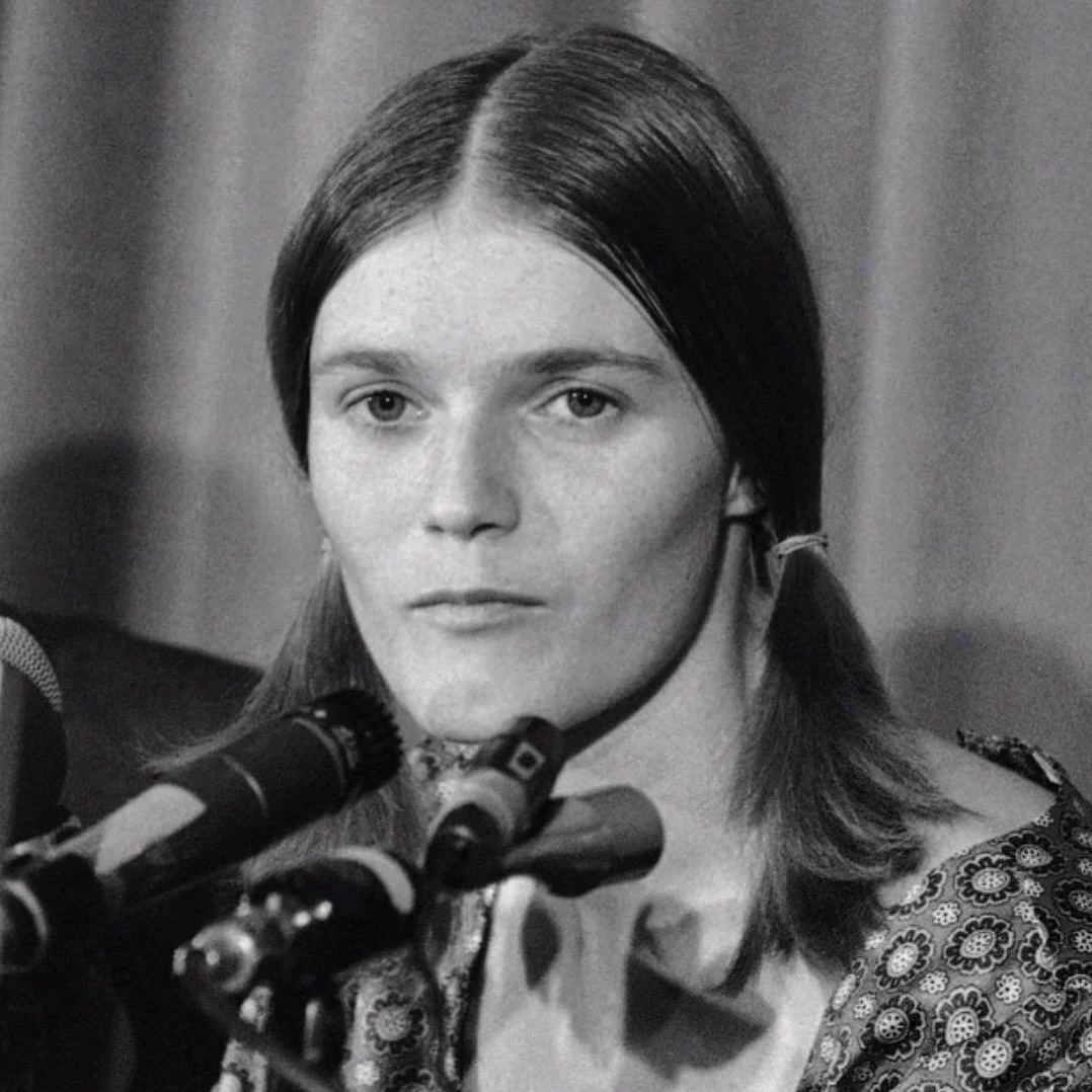 Πέθανε η Λίντα Κασαμπιάν – Υπήρξε μέλος της περιβόητης οικογένειας Μάνσον αλλά και μάρτυρας κατηγορίας τους