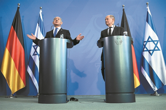 «Επίθεση» Σταϊνμάγερκαι Σολτς σε Νετανιάχου