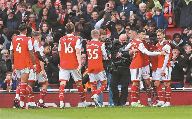 Μια… περιουσία για τη φιέστα