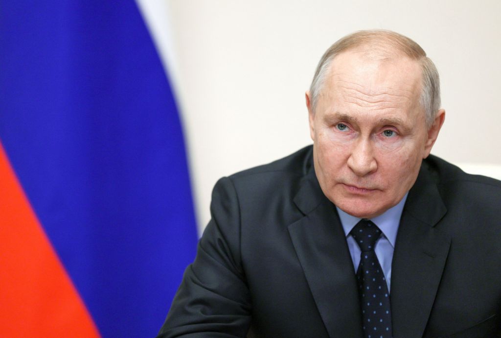 Ρώσοι ολιγάρχες: Οταν οι κολλητοί του Πούτιν τον αποκαλούν «σατανά» - Σάλος στη Μόσχα | tanea.gr