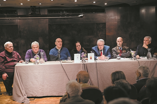 «Ποίηση 1999-2020» και «Αειθαλής χρόνος» του Βαγγέλη Χρόνη…