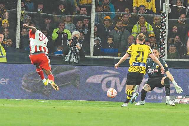 Θρίαμβος που «γυρίζει διακόπτες»!