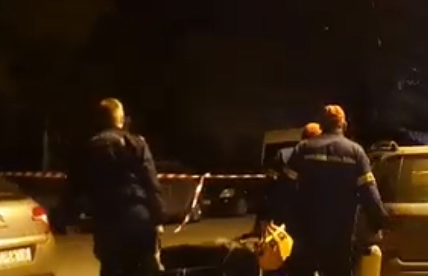 Τέλος στο 7ωρο θρίλερ με την 60χρονη που απειλούσε να πέσει στο κενό