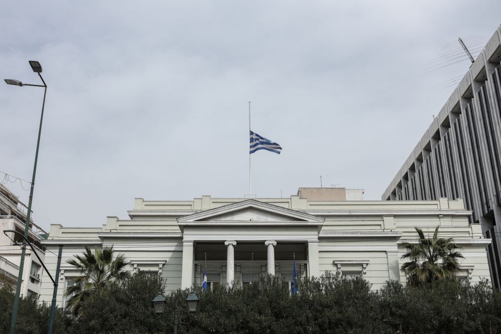 Το παρασκήνιο των ανακοινώσεων Δένδια – Τσαβούσογλου: Μυστικές συζητήσεις Ελλάδας και Τουρκίας για 20 ημέρες