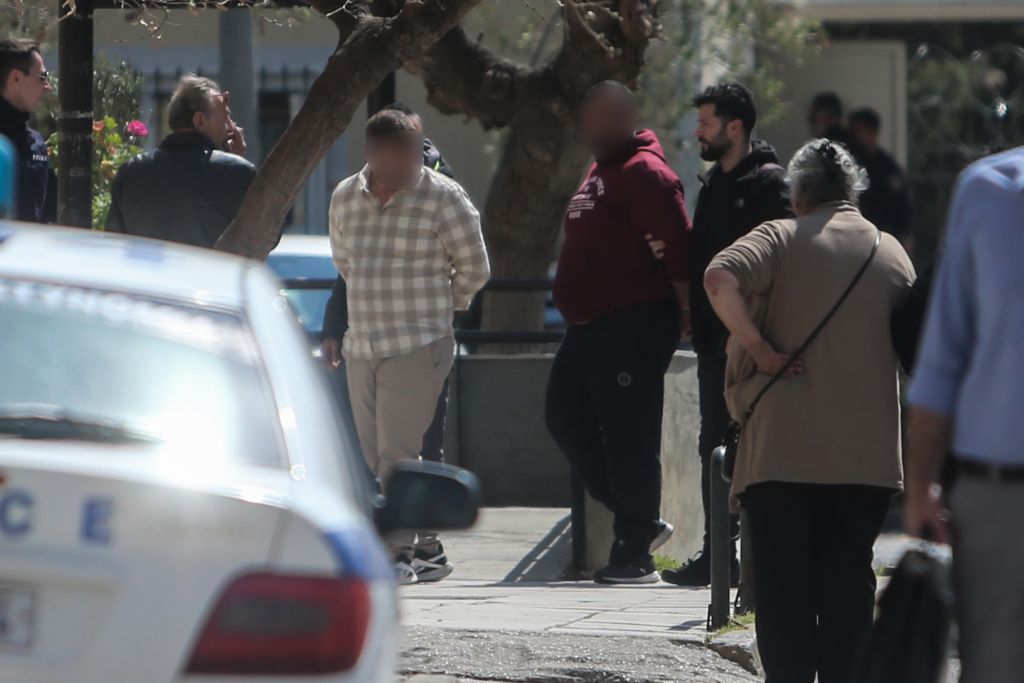 Στη φυλακή οι δύο συλληφθέντες για την υπόθεση μαστροπείας στη Νέα Σμύρνη