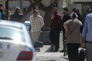 Στη φυλακή οι δύο συλληφθέντες για την υπόθεση μαστροπείας στη Νέα Σμύρνη
