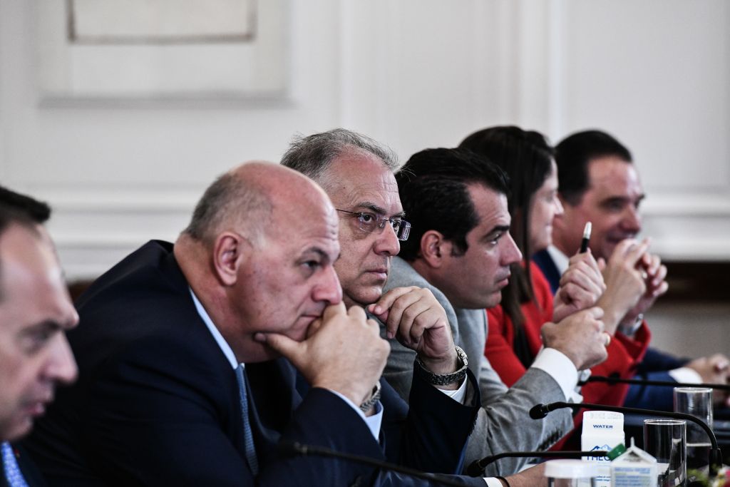 Υπουργικό Συμβούλιο: Συνεδριάζει στις 11.00 για τα Τέμπη και τα μέτρα αποκατάστασης των σιδηροδρόμων