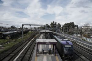 Επανεκκίνηση για τρένα και προαστιακό - Τι αλλάζει