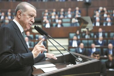 Επιμένει ο Ερντογάν για κάλπες στις 14 Μαΐου