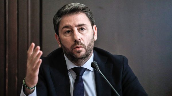 Ανδρουλάκης: Δεν είχα καμία θεσμική πρόσκληση από τον πρωθυπουργό | tanea.gr