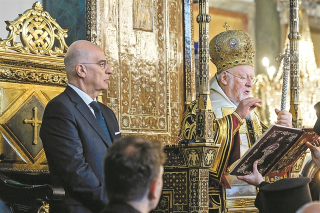 Βήματα επαναπροσέγγισης με ατζέντα «χαμηλής πολιτικής»