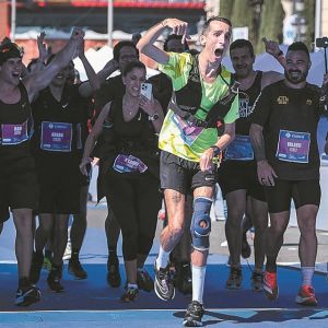 Ο γίγαντας της Βαρκελώνης