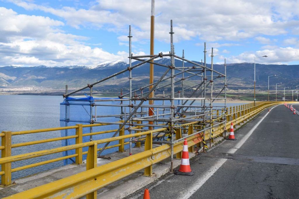 Γέφυρα Σερβίων: Ολική απαγόρευση κυκλοφορίας στη Γέφυρα των Σερβίων
