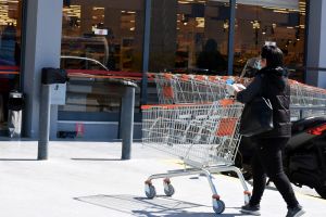 Ακρίβεια: Στα ύψη οι τιμές στα τρόφιμα παρά τη μείωση τιμών σε  ρεύμα, πετρέλαιο και φυσικό αέριο