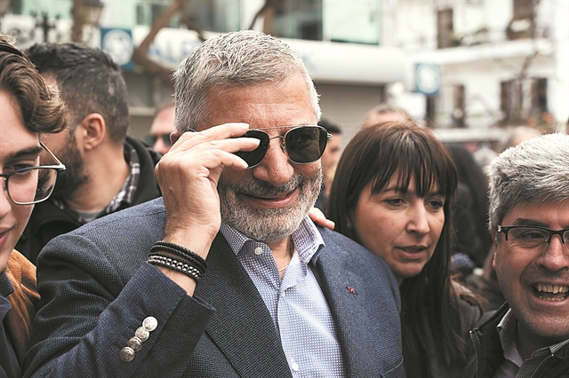 Τι έγινε εκείνος ο νόμος;