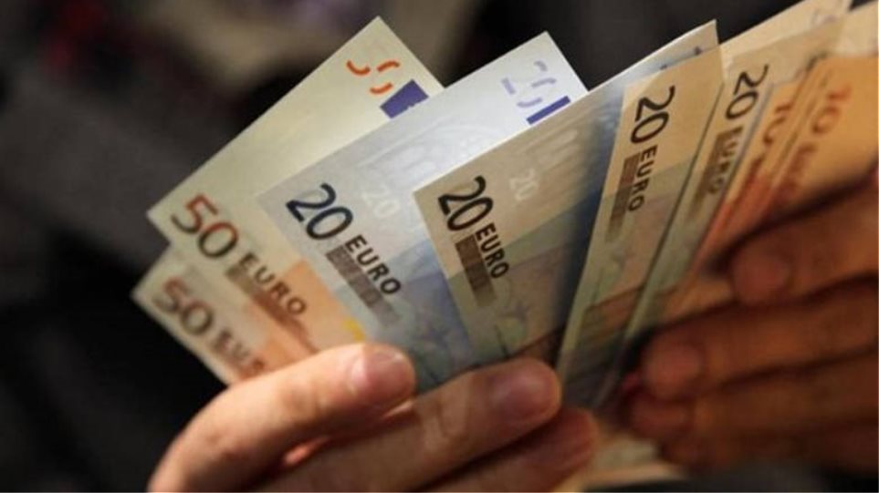 Κατώτατος μισθός: Στα 780 ευρώ από 1η Απριλίου
