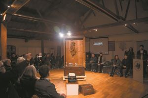 1943-2023: η ανάδυση μιας λησμονημένης μνήμης