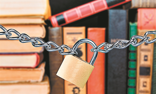 Εκδόσεις Penguin εναντίον σχολείου στη Φλόριντα