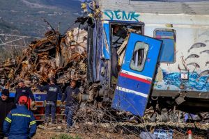 Τέμπη: «Ήταν σε σύγχυση ο σταθμάρχης, δεν ήξερε τι έβλεπε από την απειρία του»
