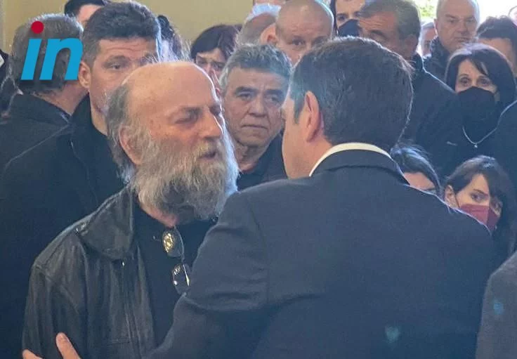 Στην κηδεία της Ελπίδας Χούπα ο Αλέξης Τσίπρας