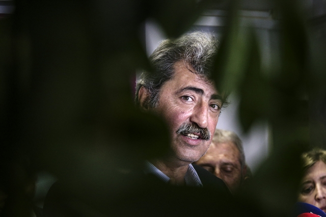 Ο «τρελός του χωριού» ή η άλλη όψη του ΣΥΡΙΖΑ;