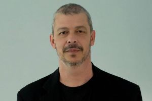 Στον μαγικό κόσμο του Μάνου Χατζιδάκι