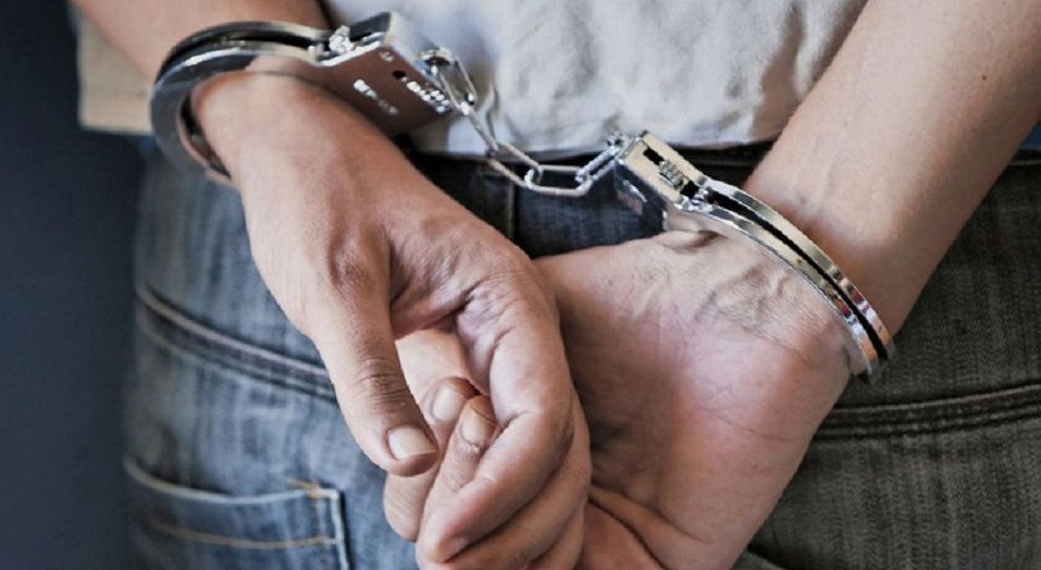 Τέσσερις συλλήψεις για τη συμπλοκή 15 ατόμων στον Περισσό