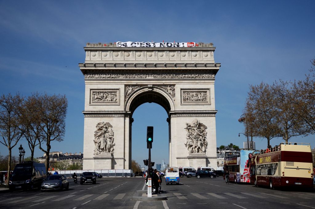 Διαδηλώσεις στη Γαλλία: Χωρίς αποτέλεσμα η συνάντηση κυβέρνησης-συνδικάτων για το συνταξιοδοτικό