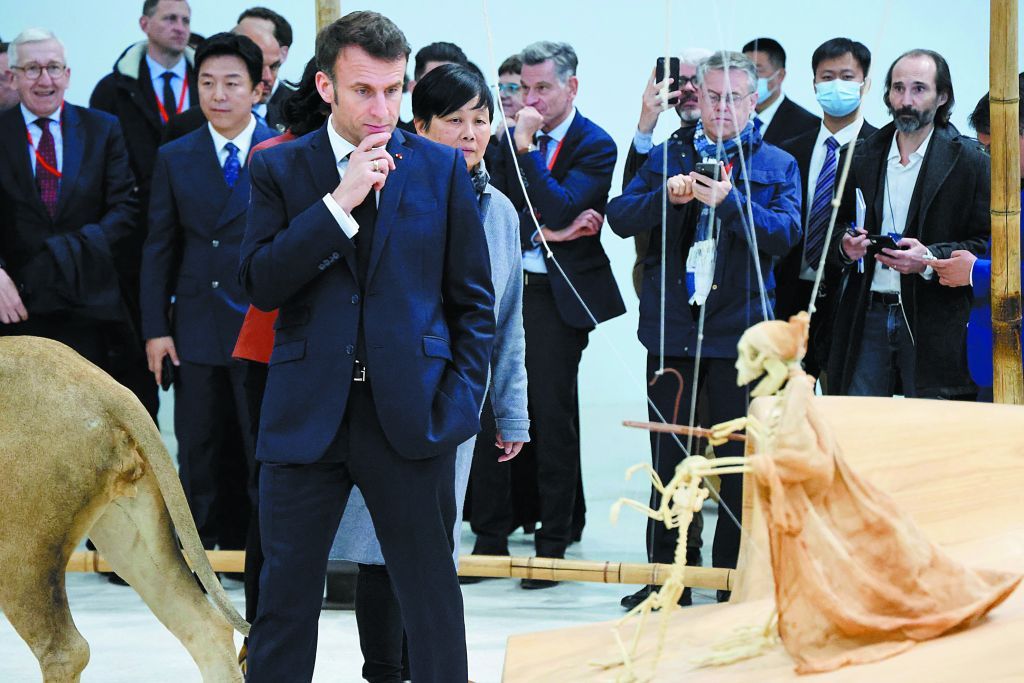 Φωτιά παίρνει η γεωπολιτική σκακιέρα