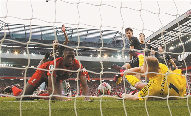 Η ανατροπή δεν ολοκληρώθηκε