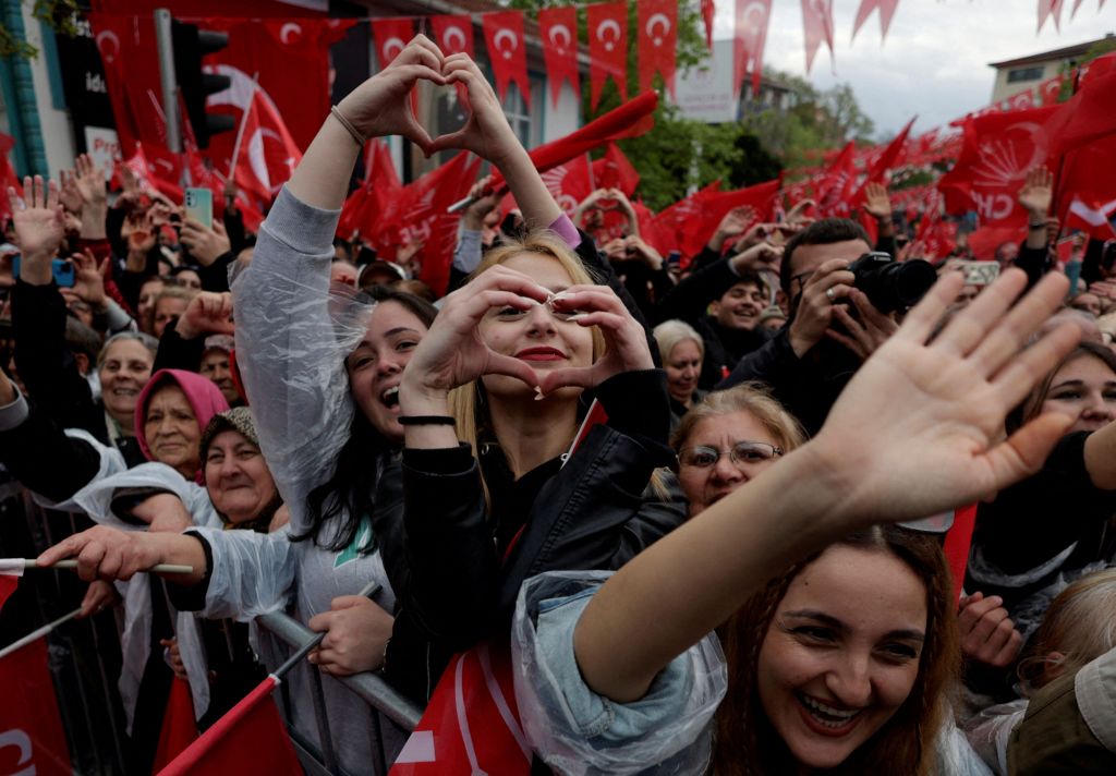 Εκλογές στην Τουρκία: Ποια θα είναι η εξωτερική πολιτική με τον Κιλιτσντάρογλου στο τιμόνι;