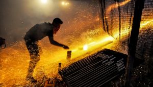 Ρουκετοπόλεμος στη Χίο: Κάτοικοι έστειλαν εξώδικο στον Δήμο και τις αστυνομικές Αρχές