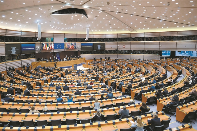 Σταυρός ή λίστα: ένα δίλημμα στη ζυγαριά