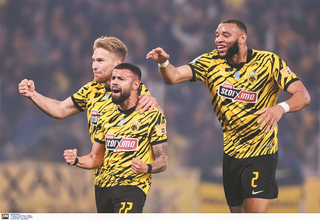 Οι τέσσερις εσωτερικές «μεταγραφές» της ΑΕΚ