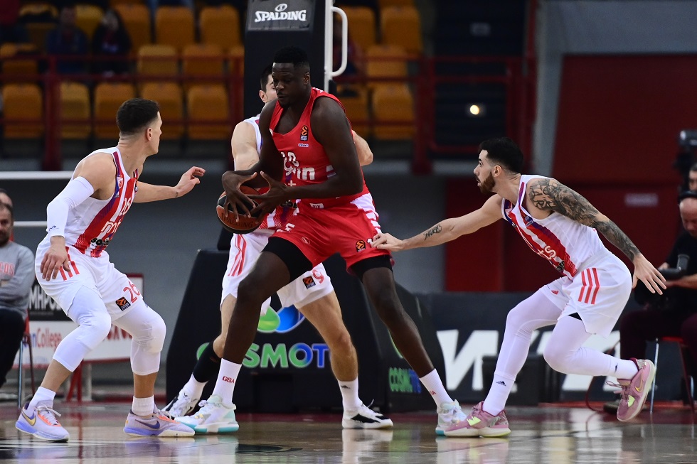 LIVE: Ερυθρός Αστέρας – Ολυμπιακός