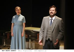 Λένα Δροσάκη – Αλέξανδρος Μπουρδούμης: Πήγαν κι έφυγαν μαζί από το θέατρο μετά τη «βόμβα» για τον χωρισμό