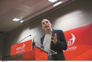 Ο Γιάνης, η «Δήμητρα» και οι κλειστές τράπεζες