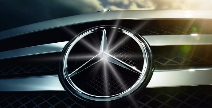 Mercedes-Benz: Κίνδυνος αποκόλλησης της συρόμενης οροφής